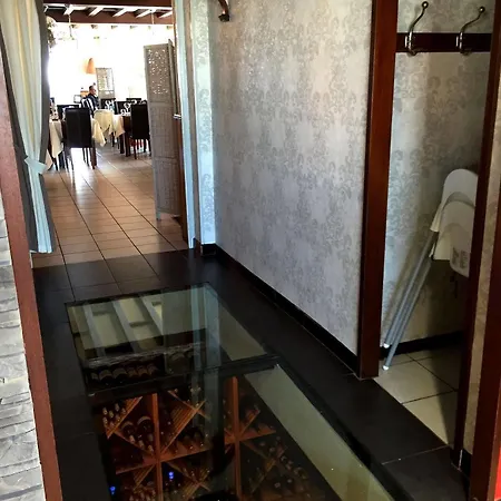 Hotel Logis Centrotel Et Bulles D'allier