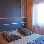Logis Centrotel Et Bulles D'allier Hotel Montmarault