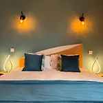Logis Centrotel Et Bulles D'allier 3* Montmarault