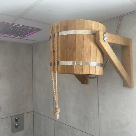 Hotel Logis Centrotel Et Bulles D'allier