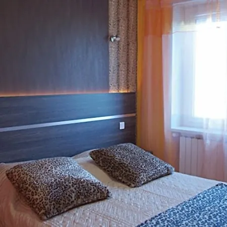 Logis Centrotel Et Bulles D'allier Otel Montmarault