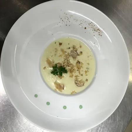 Hotel Logis Centrotel Et Bulles D'allier