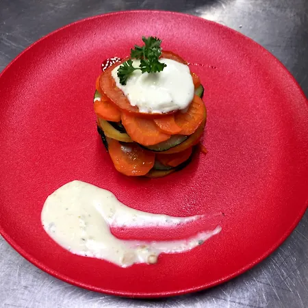 Logis Centrotel Et Bulles D'allier Hotel