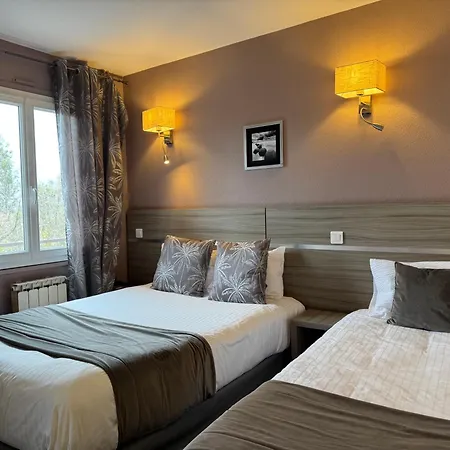 Отель Logis Centrotel Et Bulles D'allier Монмаро