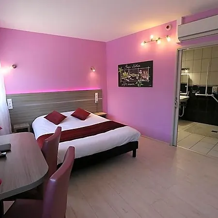 Logis Centrotel Et Bulles D'allier Montmarault
