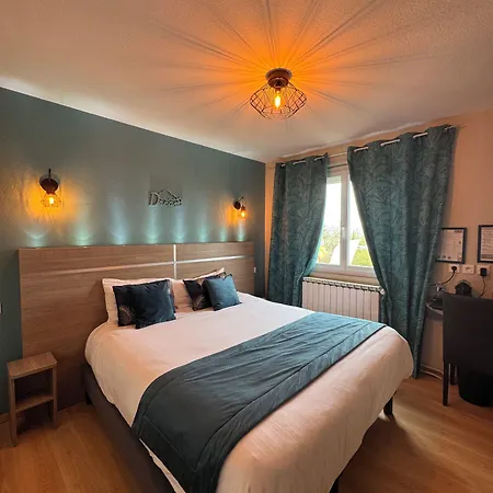 Hotel Logis Centrotel Et Bulles D'allier