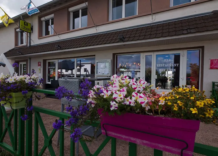 Logis Centrotel Et Bulles D'allier Монмаро