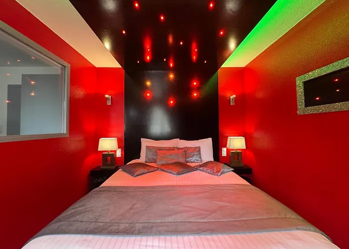 Logis Centrotel Et Bulles D'allier Монмаро